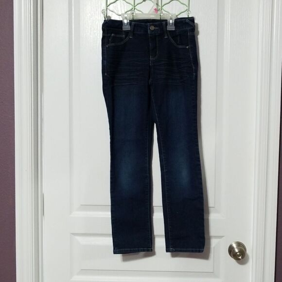 Signature Studio Denim - Signature Studio Jeans